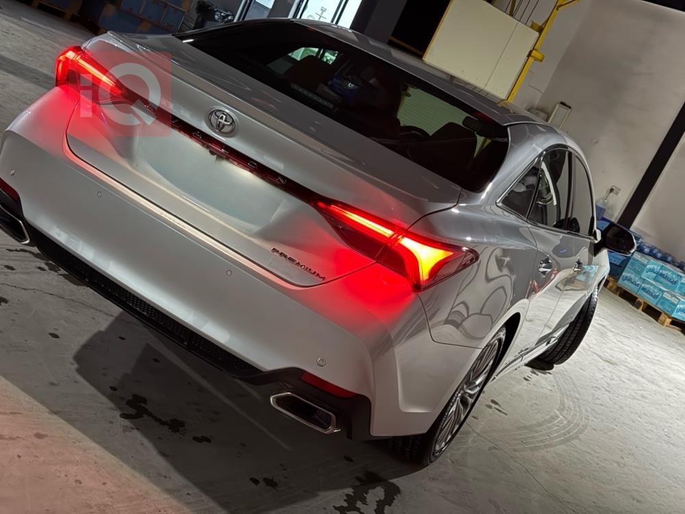 تۆیۆتا ئەڤەلۆن